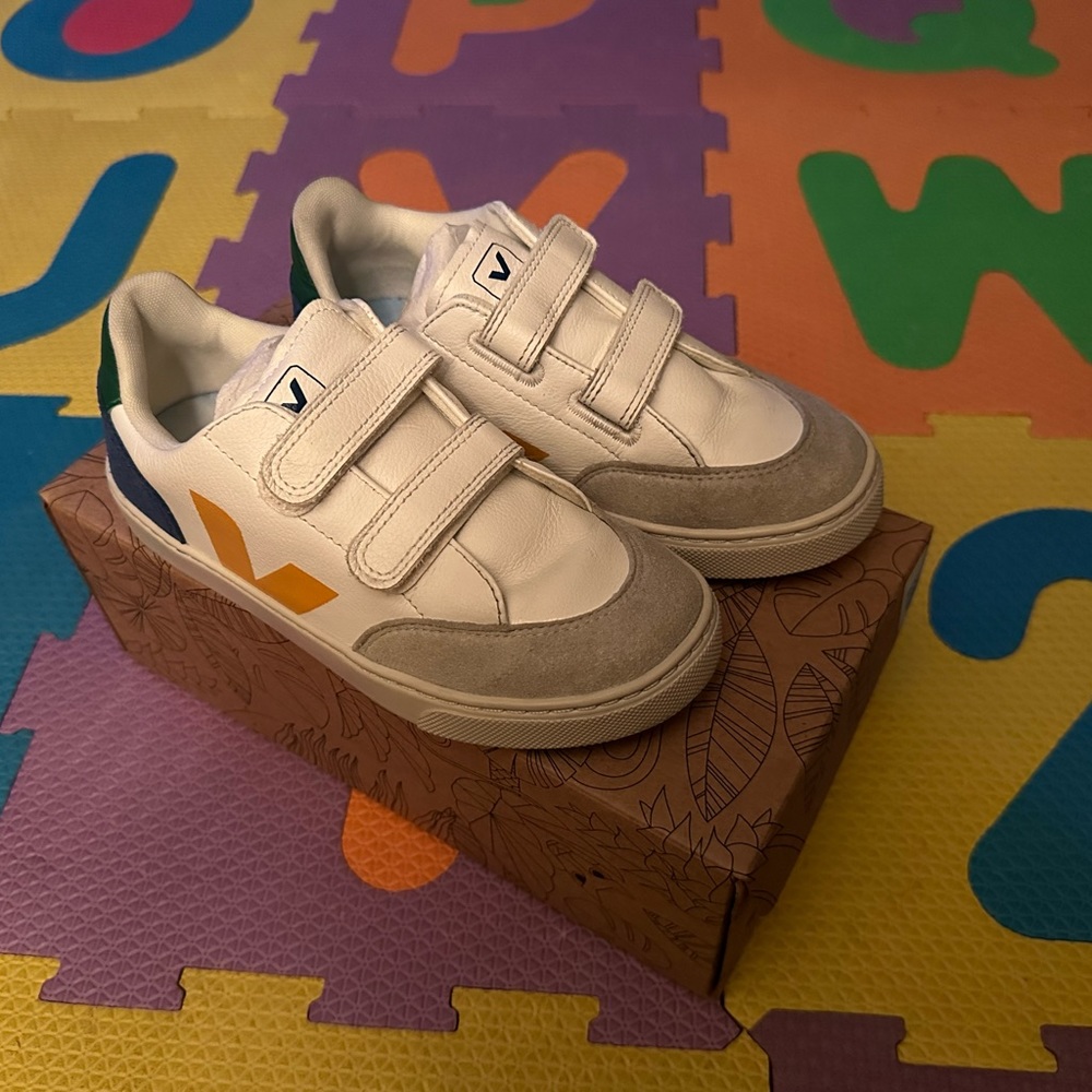Veja Sneakers
